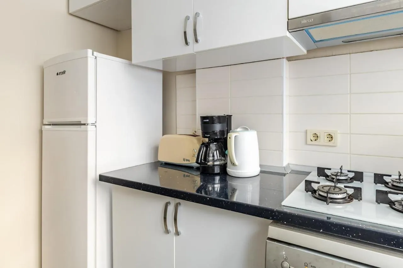 Spacious Flat W Balcony 3 Min To Bagdat Ave Apartment Istanbul